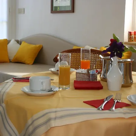 Ortensia Forte dei Marmi