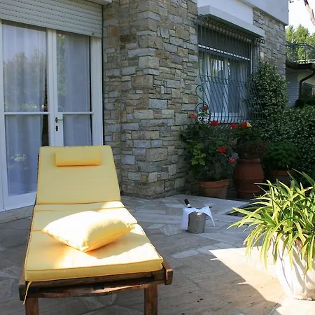 Oda ve Kahvaltı Ortensia Forte dei Marmi